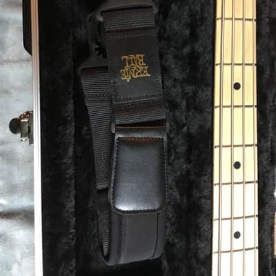Music Man StingRay Basse, Mike Herrera Artis Series. image 6