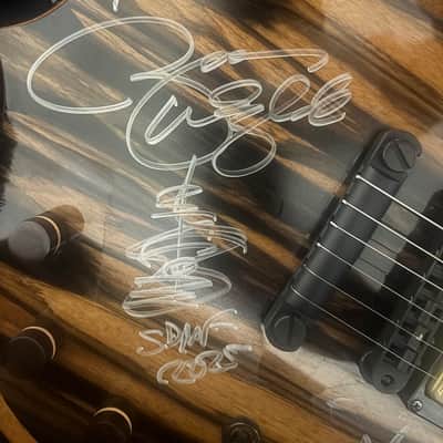 Wylde Audio Barbarian Pale Moon Ebony signed by Zakk Wylde and Black Label Society 2025 - Clear Gloss image 3