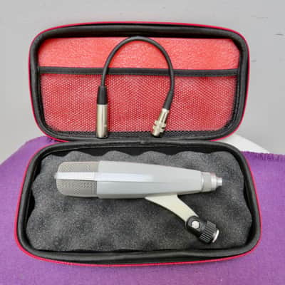 Sennheiser MD 421-N Cardioid Dynamic Microphone image 1