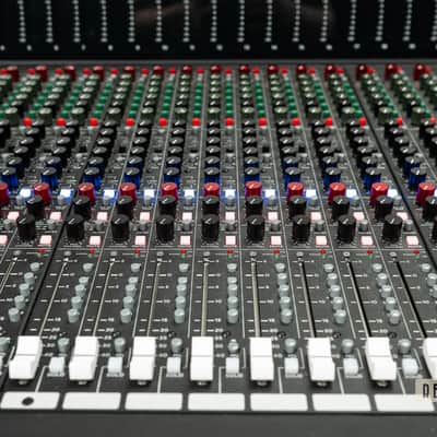 Trident Series 68 Mixing Console 24/8/2 image 14