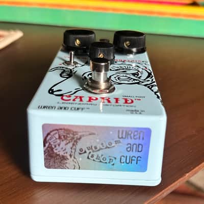 Wren and Cuff (Custom Shop) - Caprid Small Foot "Creamy Mod" - 2010s Blue image 2