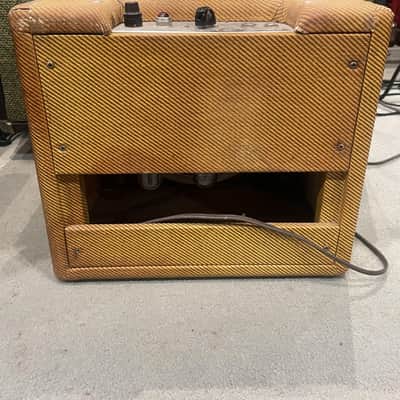 Consignment 1962 Fender Champ (R.Andersen) image 2