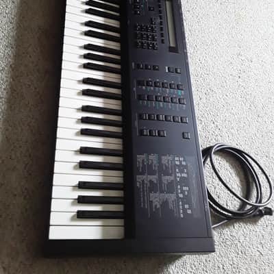 Yamaha Vintage Digital FM Keyboard/Workstation Synthesizer - (Extremely Clean) Came from Pro Studio image 6