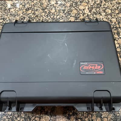 SKB hardshell protective case for the Akai MPC Live II image 2