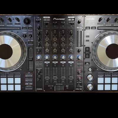 Pioneer DDJ-SZ 4-Channel DJ Controller 2010s - Black WITH CASE HARD SHELL image 5