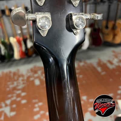 Gibson   J 45 Standard Repaired Hea DS Tock image 3