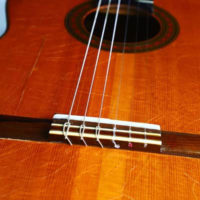 David Rubio 1973 classical guitar - remarkable concert guitar with outstanding sound - Similar to Julian Bream's guitar - check video! image 8