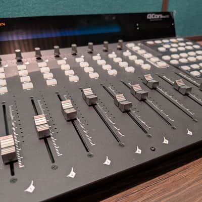 Icon QCon Pro G2 DAW Controller (New) image 4
