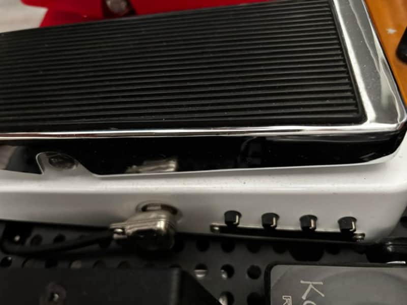 Xotic XW-1 Wah 2010s - White image 1