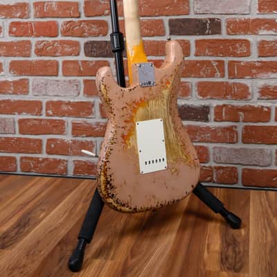 Fender Custom Shop SR25 61 Stratocaster Super Heavy Relic Dirty Shell Pink over 3-Color Sunburst 2025 w/OHSC image 6