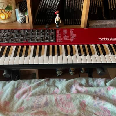 Vends Clavia Nord Lead 4 - NEW