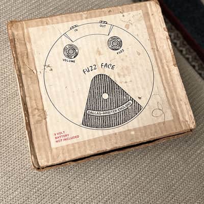 Crest Audio Dallas Arbiter England Fuzz Face 1987 Vintage Fuzz Pedal w/ Original Box image 16