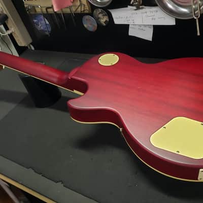 Epiphone Les Paul Traditional Pro 2010 + Hard Case image 13