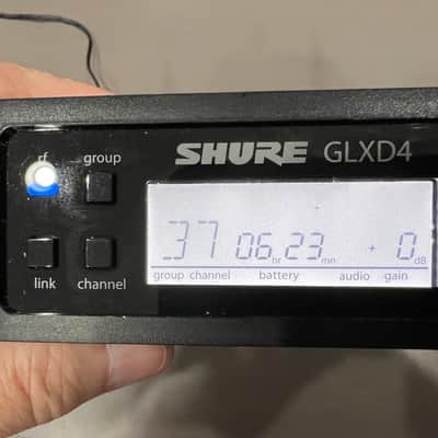 Shure GLXD4 Wireless Belt Pack System for Guitar or Bass image 1