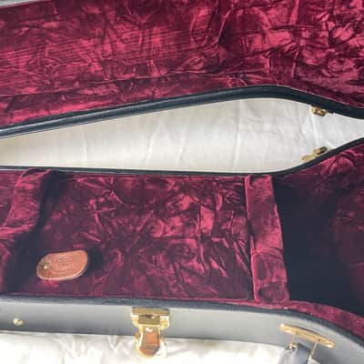 Early 2000's Gibson Custom Shop "Custom/Art/Historic" Les Paul Black Tolex Plush Hardshell Case image 13