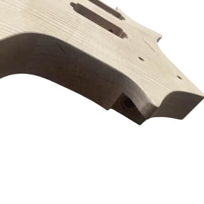 HH Headless Guitar Solid Mahogany Body with Tiger Veneer Maple Top image 4