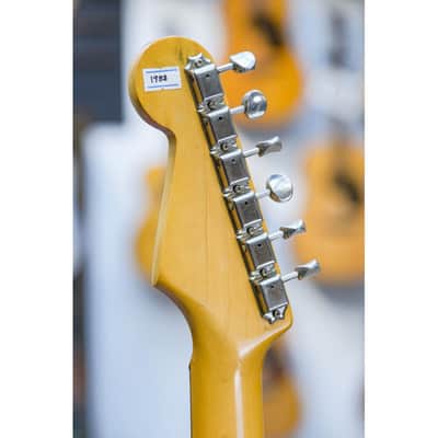 1983 Squier 62 Vintage Stratocaster (Export) Vintage Series sunburst image 4