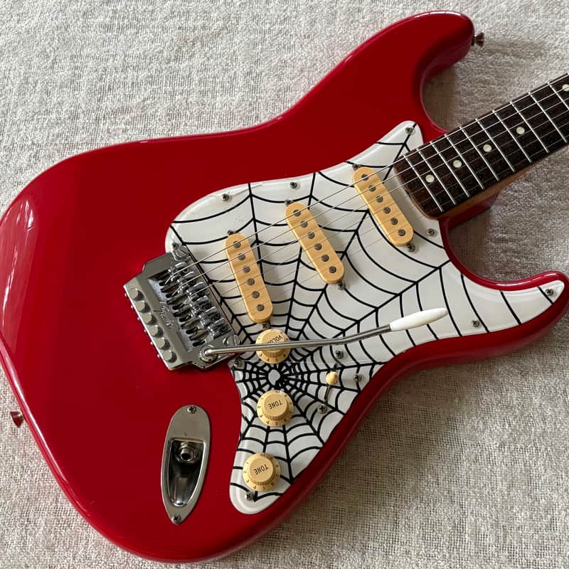 1980 s Squier ST-362 Stratocaster Red