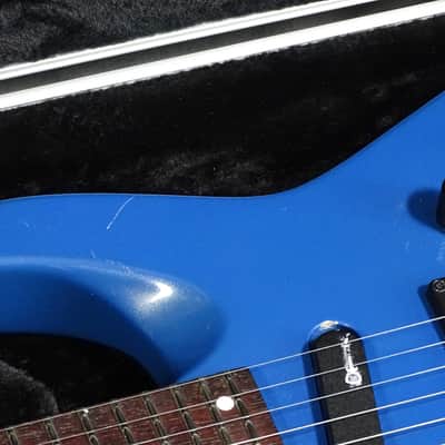 Charvel Fusion Deluxe with Rosewood Fretboard 1989 - 1991 - Pearl Blue image 10