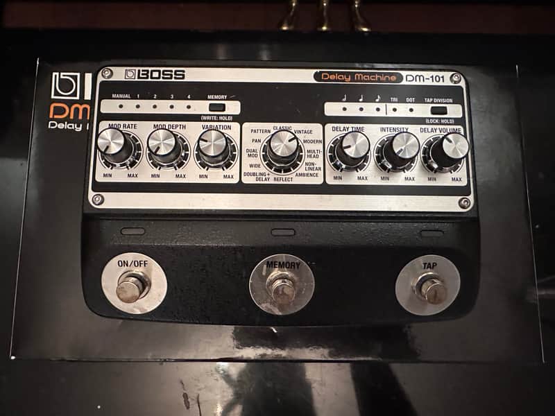 Boss DM-101 Delay Machine