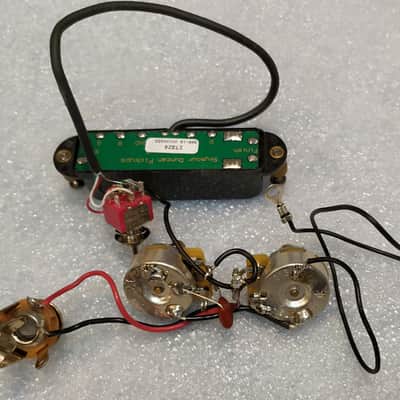 Pre-soldered Ready-to-Go Custom Wiring Harness for Squier Bronco Bass | Seymour Duncan SHR-1 Hot Rails Humbucker +3-way Mini-Switch -> Series / Split / Parallel | Full-size CTS Pots + Switchcraft Output Jack image 4