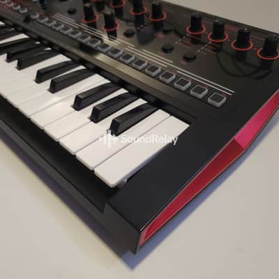 Roland JD-Xi 37-Key Analog/Digital Crossover Synthesizer 2015 - Present - Black image 4