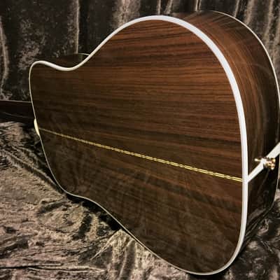 Guild D-55 2013 Sunburst New Hartford Built Guild Acoustic D55 Very Good Condition Dreadnought image 7