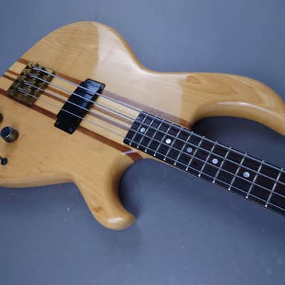 Aria SB1000 1980 - BATWING! image 1