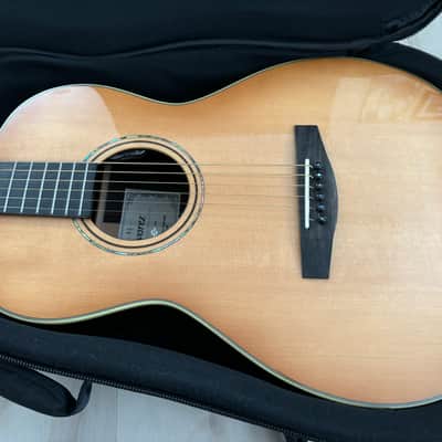 Alvarez Laureate Parlor Guitar Left Handed Acoustic Electric LP70Le image 1