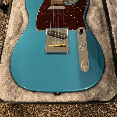 WOW! Rare Sweetwater Exclusive 2019 Fender American Professional Telecaster - Read Specs!