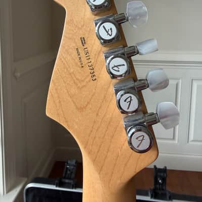 2011 Fender American Deluxe Stratocaster - Fiesta Red image 9