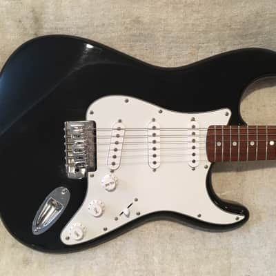 Fernandes LE-1 Made In Japan 1994 Black | Reverb