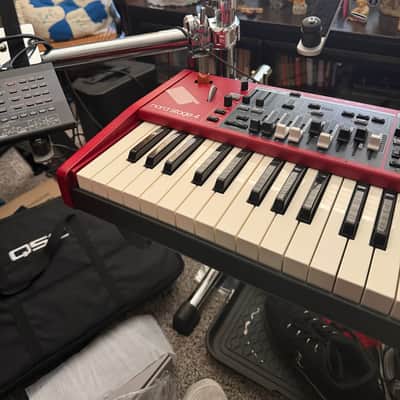 Nord Stage 4 Compact 73 Compact 73 2026 - Red image 1