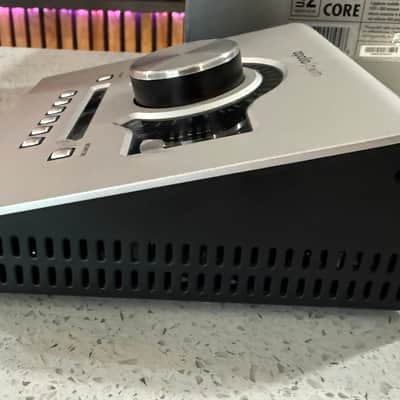 Universal Audio Apollo Twin Thunderbolt Audio Interface w/ Box PSU Cable image 10
