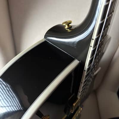 Heritage Super Eagle 18" Archtop Hollowbody image 7