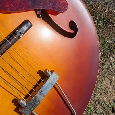 Gretsch New Yorker - Sunburst image 13