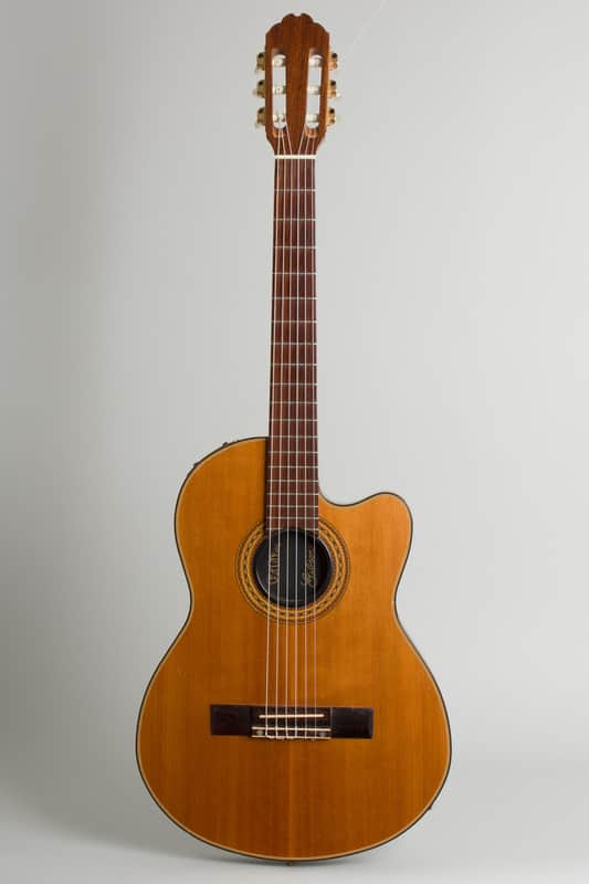Gibson  Chet Atkins CE Classical Electric Guitar (1982), ser. #81722574, original brown tolex hard shell case. image 1