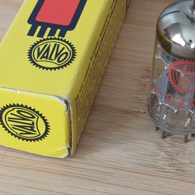 Extremely rare NOS NIB 1965 SIEMENS E82CC TRILPE MICA VALVO label special quality ecc82 12au7 like 5814 ecc802S super strong, fully tested Superb sounding tubes ! image 15