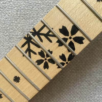 Red Left Handed Guitar Maple Wood Neck, 24 Frets Fingerboard image 2