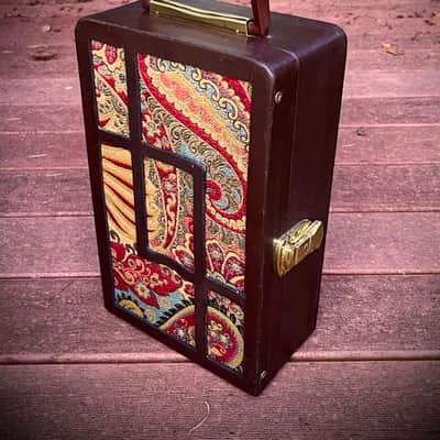 Rotary Connection Loaded 6x9 mini/travel/portable guitar speaker cabinet! Vintage 8 ohm speaker. Paisley grill cloth. Unique vintage style. 2026 - Dark brown tolex image 7