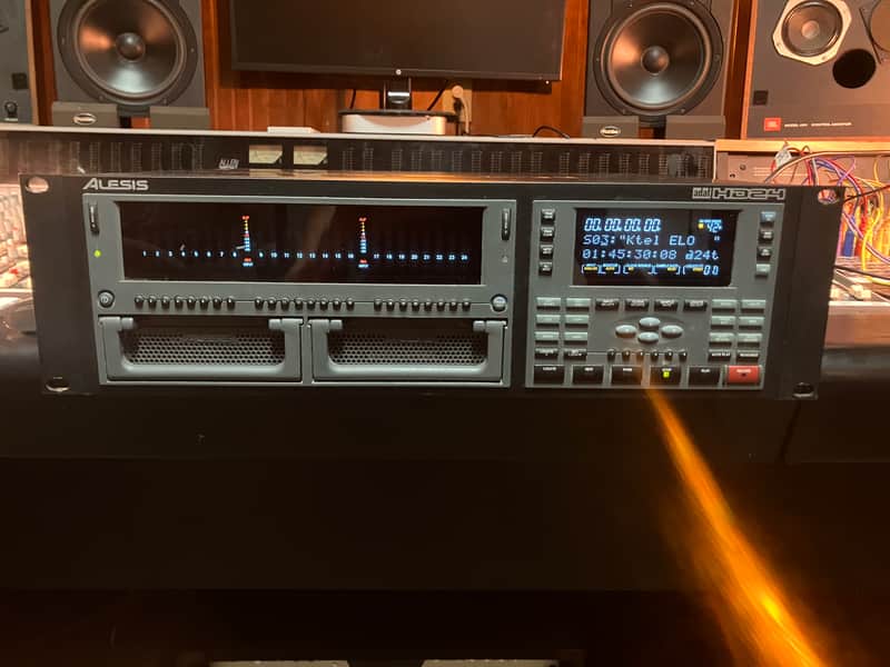Alesis HD24 24-Track image 1