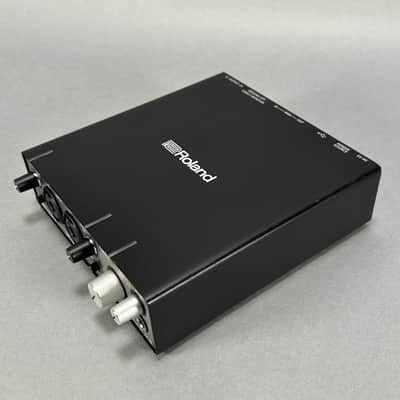Roland Rubix 22 USB Audio Interface - Black image 7