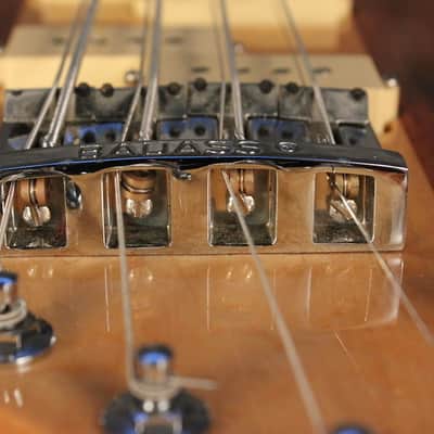 BC Rich Bich 8- String Bass 1981 Natural image 13