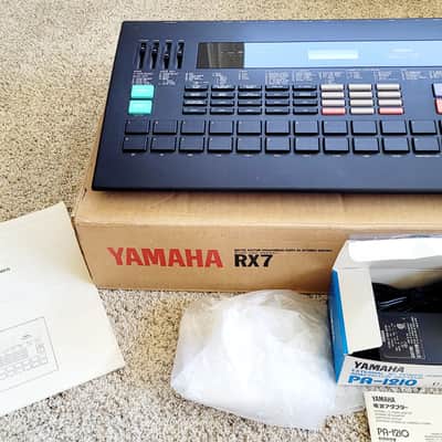 Yamaha RX7 Drum Machine Digital Rhythm Programmer WITH ALL ORIGINAL PACKAGING