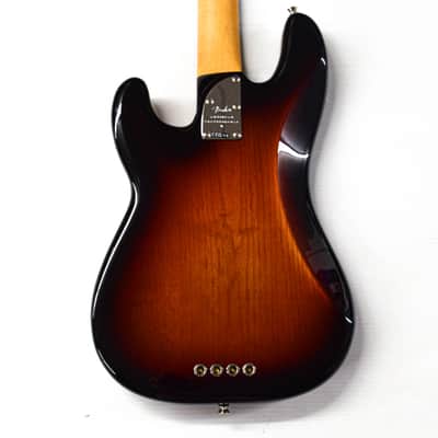 Fender American Professional II Precision Bass Guitar - 3-color Sunburst, Rosewood Fingerboard image 9