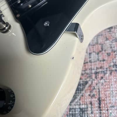 Epiphone Les Paul Studio - Alpine White W/ Gigbag image 11