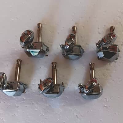 Squier Vintage Style Die Cast Tuning Machines Set (Replacement Tuners) 1990s-2000s - Chrome image 3