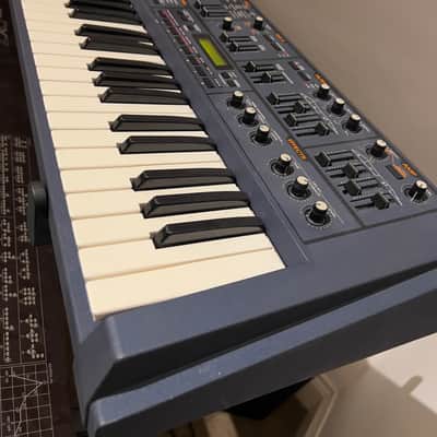 JP-8000 (FULL RECAP) - VERY CLEAN