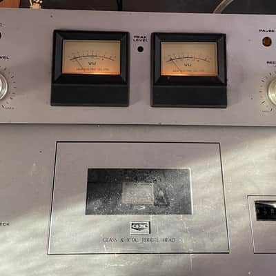 Immagine Vintage Akai GXC-310D Cassette Deck Bundle – Lights Up / Motor Runs (As-Is / For Parts or Repair) - 18