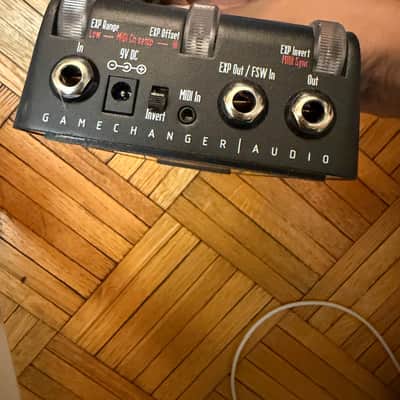 Gamechanger Audio Bigsby Pedal 2021 - Present - Silver / Black image 3